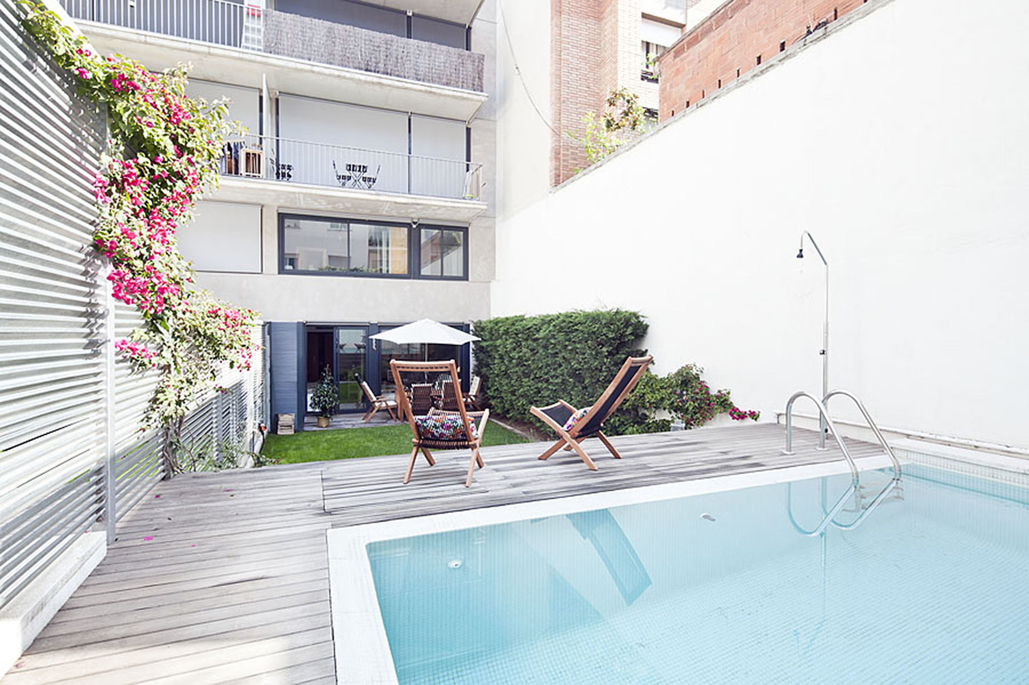 My Space Private Pool Garden Apartment Barcelona